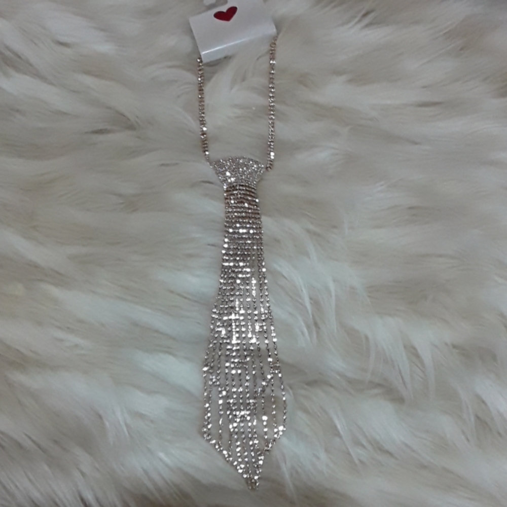 COPY - RHINESTONE NECK TIE NECKLACE